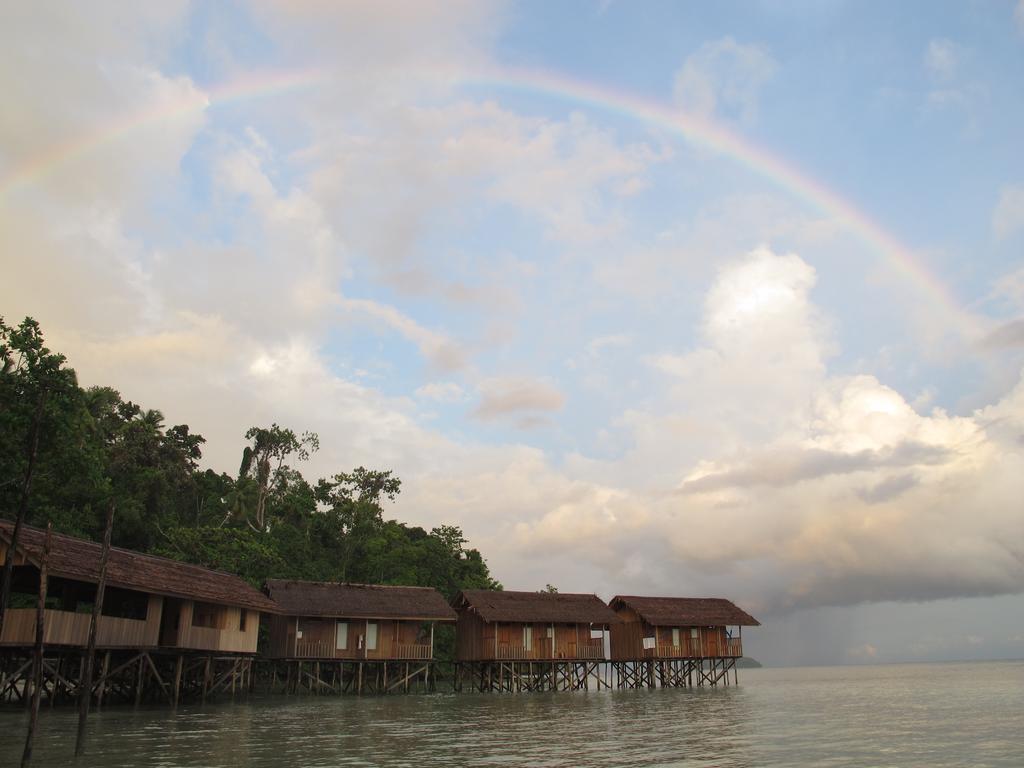 Hamueco Dive Resort Raja Ampat Rabia Eksteriør bilde