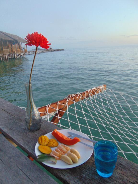 Hamueco Dive Resort Raja Ampat Rabia Eksteriør bilde