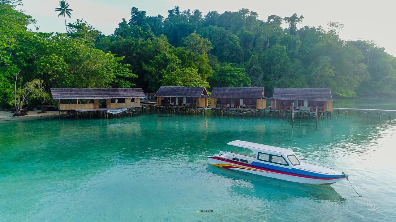 Hamueco Dive Resort Raja Ampat Rabia Eksteriør bilde